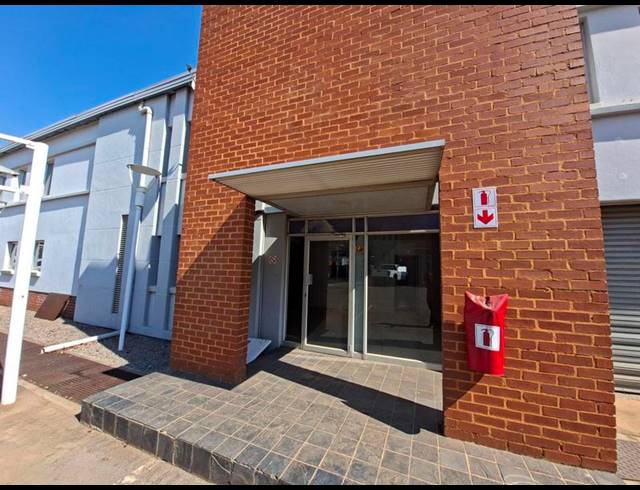 INDUSTRIAL PROPERTY TO RENT IN ROUTE 21 BUSINESS PARK